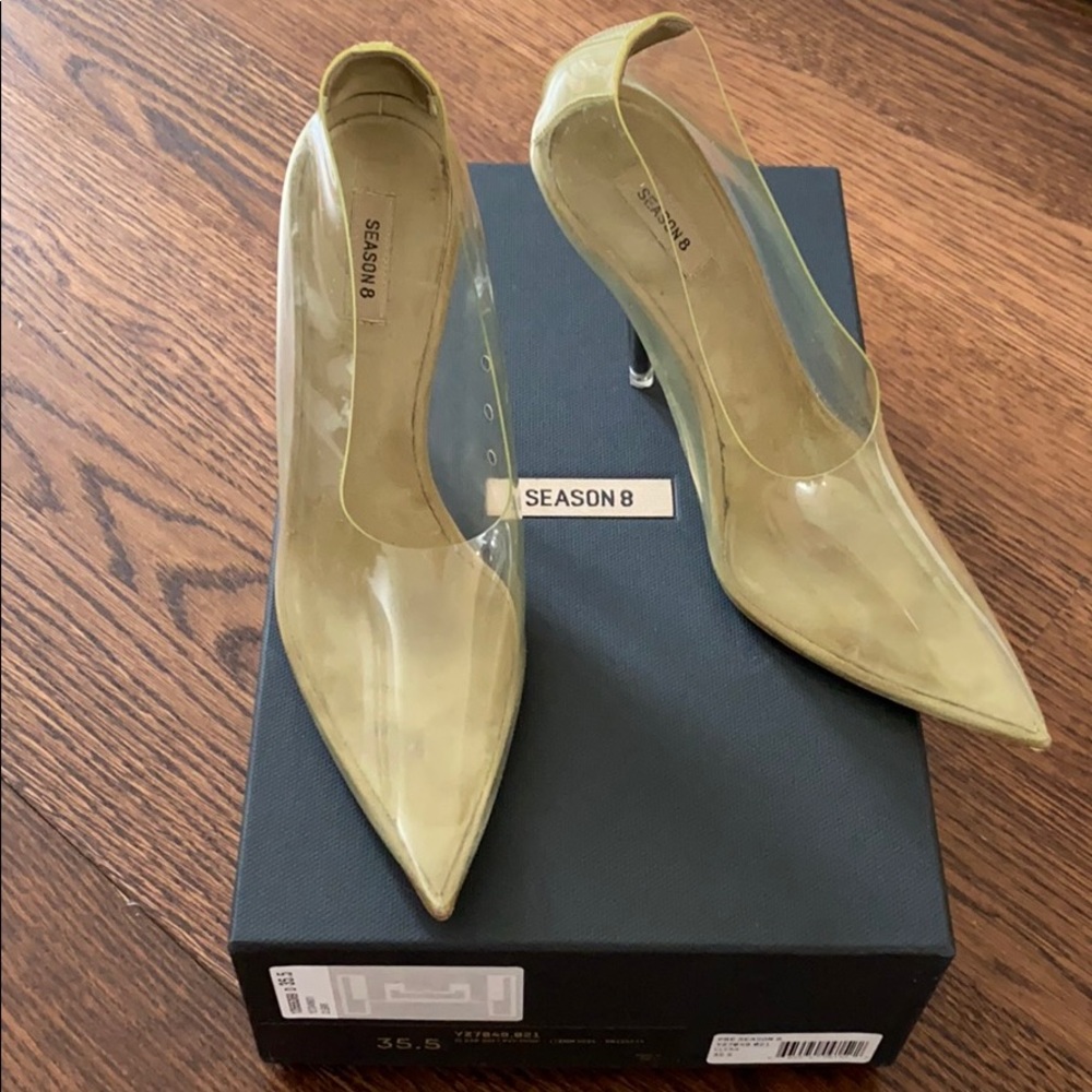 AUTH Yeezy season 8 clear pumps 35.5